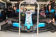 Kubica slams Williams over new wing removal
