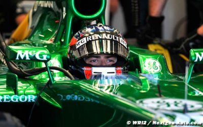 Will Stevens dans la Marussia vendredi matin