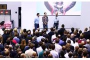 Red Bull not giving Vettel old F1 car yet