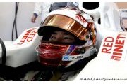 Kobayashi asks fans for money to save F1 career