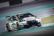 Qatar, EL1 : Michelisz prend la tête