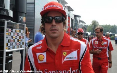 No more 2011 car development now - Alonso