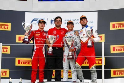 Le Castellet, Race 2: De Vries charges to victory