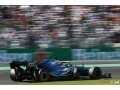 Hamilton et Wolff constatent les dégâts face à Ferrari sur un tour