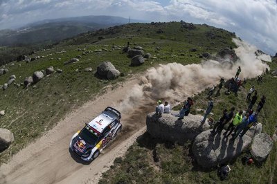 Portugal, SS16-17: Suninen, Sordo and Lappi battle for third