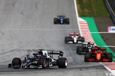 Tsunoda prend Ferrari pour cible pour la fin du championnat