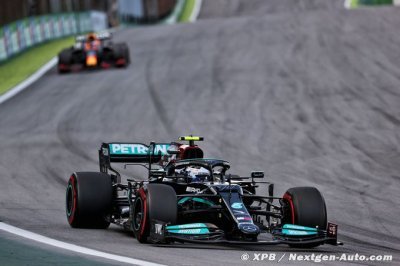 Bottas wins Sprint to claim pole position in São Paulo