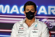 Wolff : Ce n'est pas à moi et Lewis d'exiger des excuses de Horner