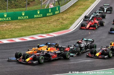 Albers s’en prend aux ’théories du complot’ sur l’erreur de Bottas