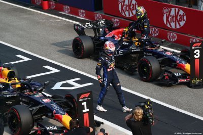 D’une RB22 ’en papier’ à la pole en un mois&nbsp;: Verstappen analyse les progrès de Red Bull
