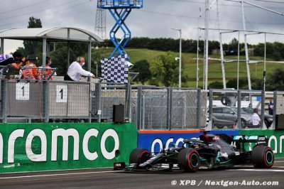 Mercedes F1 n’envisageait pas de changer les pneus de Hamilton