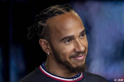 Hamilton désigne son ’meilleur champion du monde’ en F1