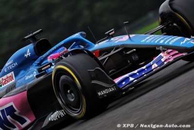 Alonso se hisse à la 7e place des Libres 2, Ocon victime de sa transmission