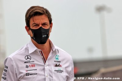 Wolff dénonce un comportement ’choquant et erratique’ de la part de Red Bull