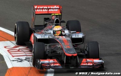 Lewis Hamilton positive despite Maldonado incident