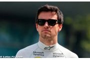 Palmer garde les pieds sur terre