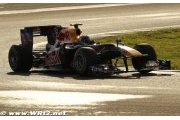 Vettel names his new RB6 F1 car 'Luscious Liz'