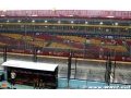 Singapore track wet for Friday evening practice