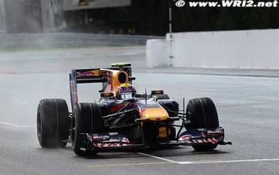 Webber not worried about running out of tyres