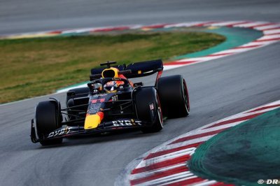 Marko voit Red Bull au niveau de Mercedes et devant Ferrari