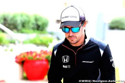 Alonso gatecrashes live TV to slam critic Herbert