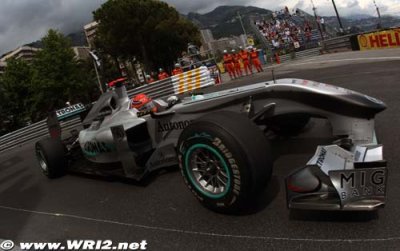 Schumacher says teammate Rosberg blocked him