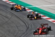 Hors du top 10, Sainz est contrarié par la stratégie de Ferrari