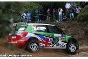 Wilks suffers bruising in crash on SS2