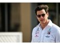 Mercedes F1 : Après un vendredi difficile, Wolff évite les médias