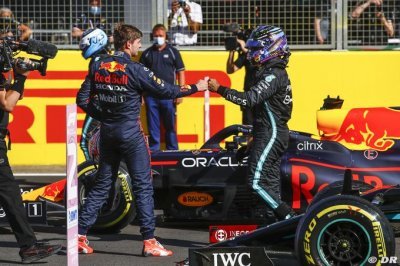 Le duel Verstappen-Hamilton de cette année est ’unique’ selon Berger