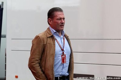 Jos Verstappen&nbsp;: Vettel est habitué à ce que tout le monde s’écarte
