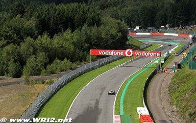 Fans carry umbrellas into Spa for thrilling race