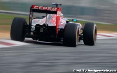 FP1 & FP2 - Chinese GP report: Renault F1