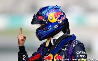 Team switch would stop Vettel booing - Surer