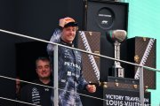 Mercedes F1 se félicite d'une victoire 'passionnante' et laisse 'carte blanche' à ses pilotes