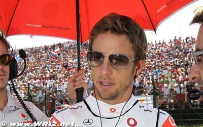 Button insists 2010 car criticism positive