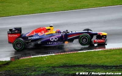 Vettel masters the rain for pole position in Canada