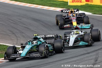 Vettel ne pouvait ’pas disparaître’ devant Hamilton à Zandvoort