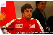 Alonso a encore des douleurs au dos