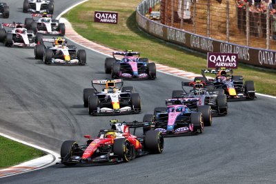 Hamilton déplore des réglages qui ont ’changé le comportement’ de sa Ferrari