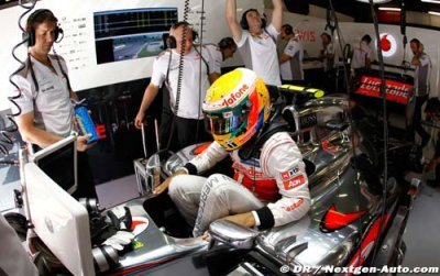 La rumeur s’acharne sur Lewis Hamilton