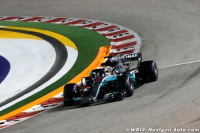 Hamilton wins in Singapore!