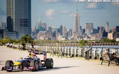 Vidéo&nbsp;: Coulthard et Red Bull ont réservé une surprise aux Américains