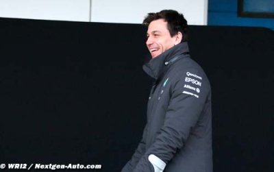 Wolff&nbsp;: la F1 est un monde fréquenté par des requins