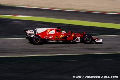 Test results put pressure on Ferrari - Hakkinen
