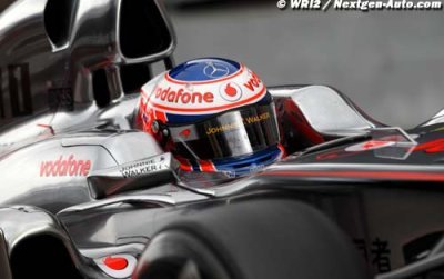 McLaren leads the way at the end of opening day