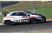 Positive first contact between Honda Civic and Tiago Monteiro