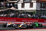 Hadjar s'est 'amusé' mais a connu les mêmes déboires que les McLaren