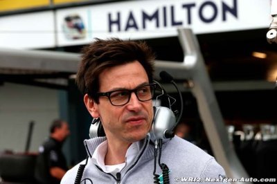 Wolff&nbsp;: Ceux qui imaginent un complot contre Hamilton sont ’fous’