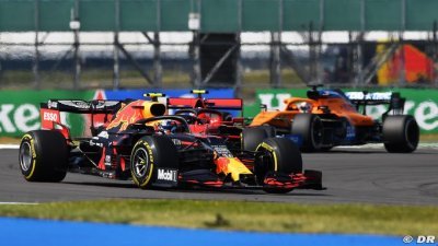 Albon se plaint des critiques, Marko se veut rassurant